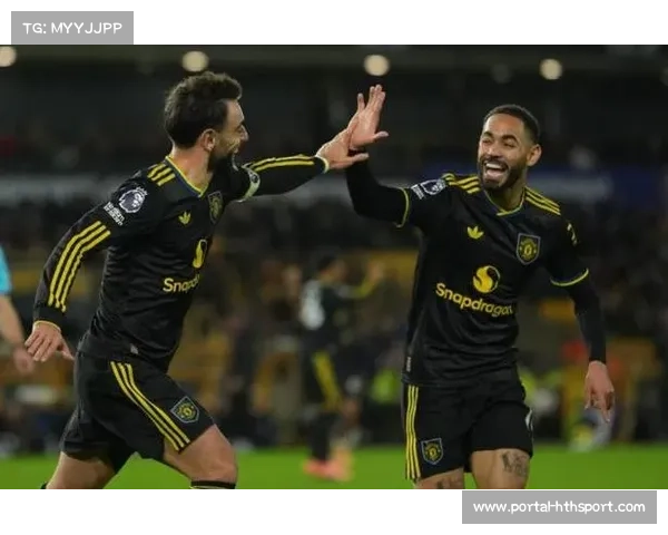 曼联4-1狼队取三连胜，B费2射1传闪耀全场。